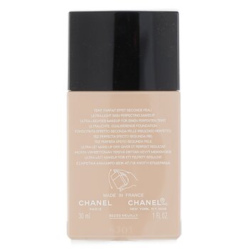 Chanel Vitalumiere Aqua Ultra Light Skin Perfecting M/U SPF15 30ml/1oz -  Foundation & Powder, Free Worldwide Shipping