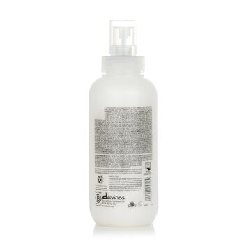 Davines - Love Curl Primer (Lovely Curl Hydrating Anti-Humidity Blowdry Prep Milk For Wavy or Curly Hair) Image 2