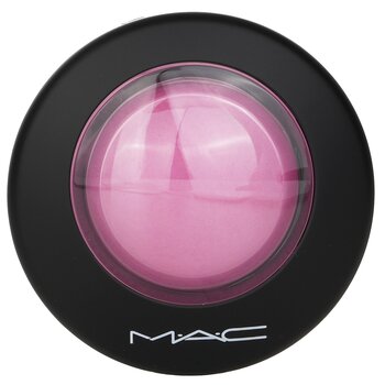 MAC - Mineralize Blush - Bubbles, Please (Bright Bubblegum Pink) Image 2