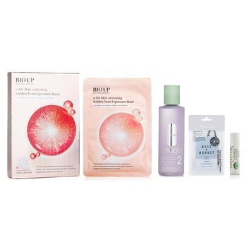 Clinique - Revitalizing Skincare Essentials Set Image 1