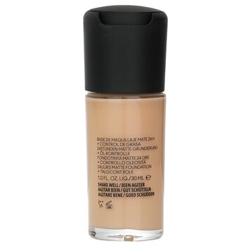 MAC - Studio Fix Fluid Foundation SPF 15 - # NC16 Image 2