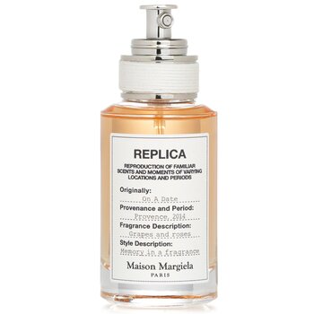 Replica On a Date Eau De Toilette Spray (30ml/1oz) 