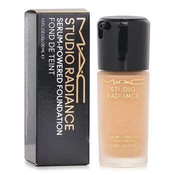 MAC - Studio Radiance Serum Powered Liquid Foundation - # NC15 Image 1