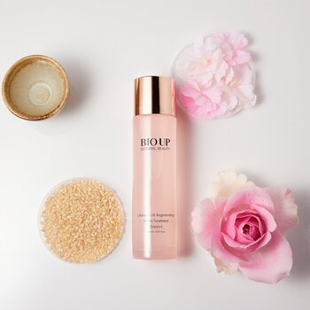 Natural Beauty - BIO UP Ultimate Lift Regenerating Micro Treatment Essence(Exp Date: 06/25) Image 2