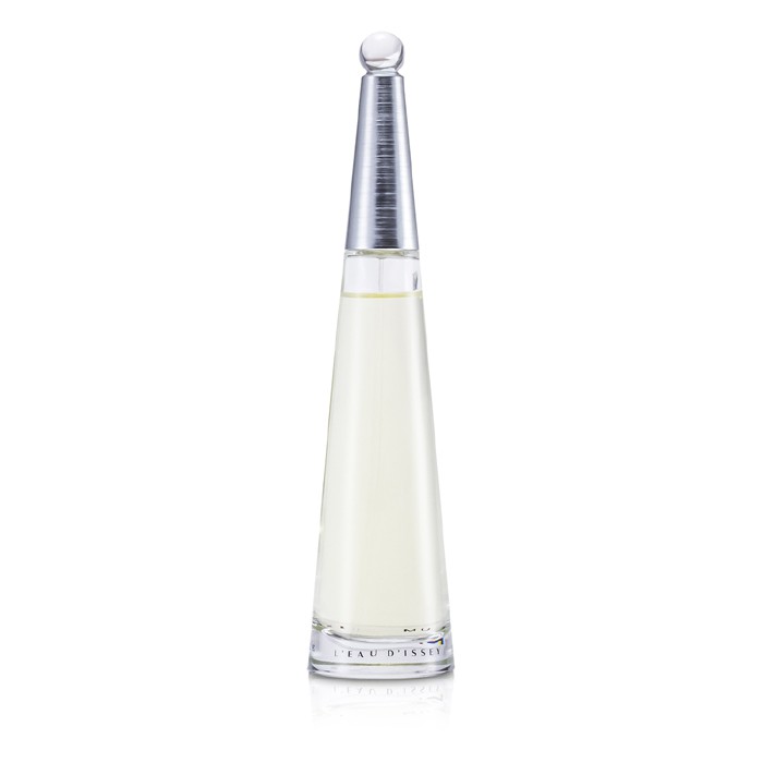 Issey Miyake L'Eau D'Issey Eau De Parfum Refillable Spray ( Ny Pakning ) 50ml/1.6ozProduct Thumbnail