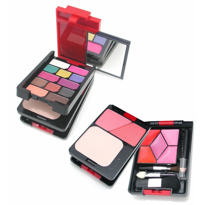 Fuso Makeup Kit: 12xEyeshdw + 2xBlush + 1xCompact Pwd + 5xLip Gloss + 1x E/Lápiz Picture ColorProduct Thumbnail