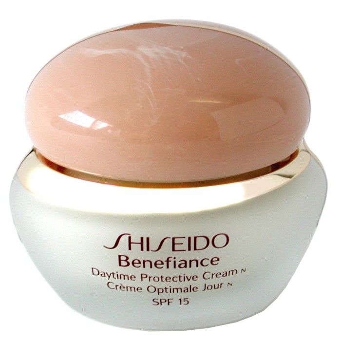 Shiseido Benefiance Daytime Protective Cream N SPF 15 40ml/1.3ozProduct Thumbnail