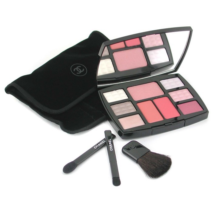 Chanel Fly High Makeup Essentials Palette: (4x Eyeshadow+ 1x Cheek+ 2x Lipstick+ 2x Lipgloss+ 3x Applicator) 12g/0.42ozProduct Thumbnail