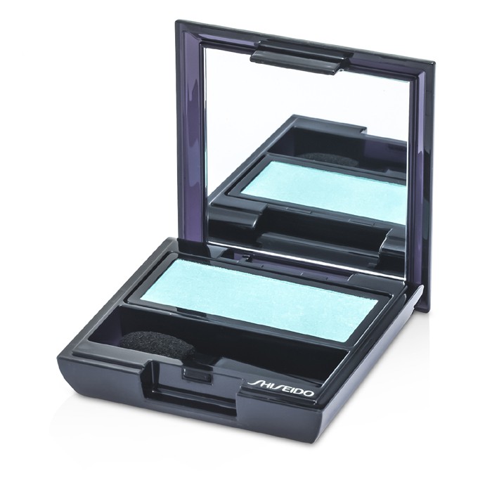 Shiseido Rozjasňující saténové oční stíny Luminizing Satin Eye Color 2g/0.07ozProduct Thumbnail