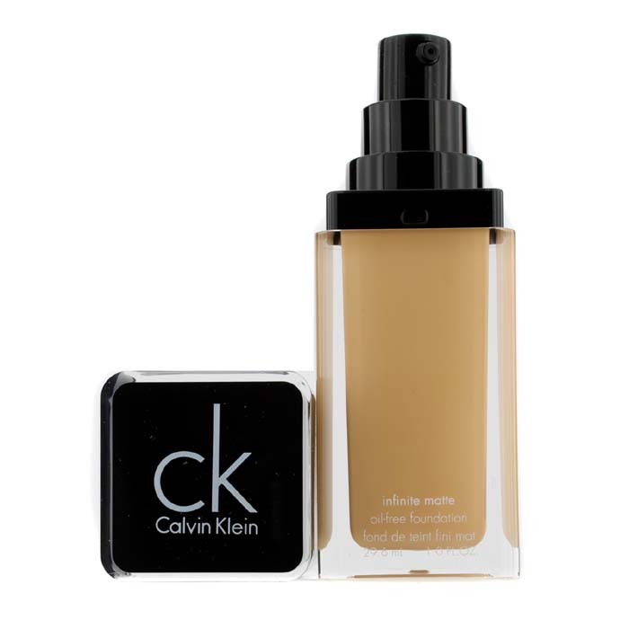 Calvin Klein Infinite Matte Base Maquillaje Libre de Aceites 29.6ml/1ozProduct Thumbnail