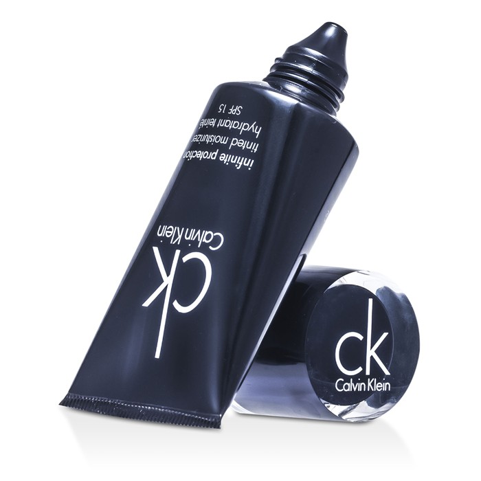 Calvin Klein Hydratační tónovací krém Infinite Protection Tinted Moisturizer SPF 15 29.6ml/1ozProduct Thumbnail
