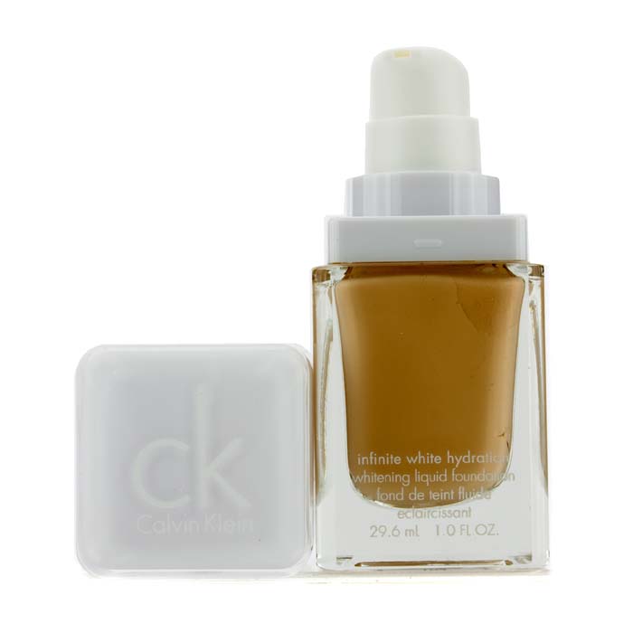 Calvin Klein Pure White Treatment Liquid Base de Maquillaje SPF 20 29.6ml/1ozProduct Thumbnail