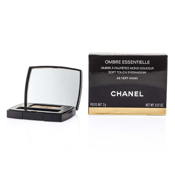 Chanel Jemné oční stíny Ombre Essentielle Soft Touch Eye Shadow 2g/0.07ozProduct Thumbnail