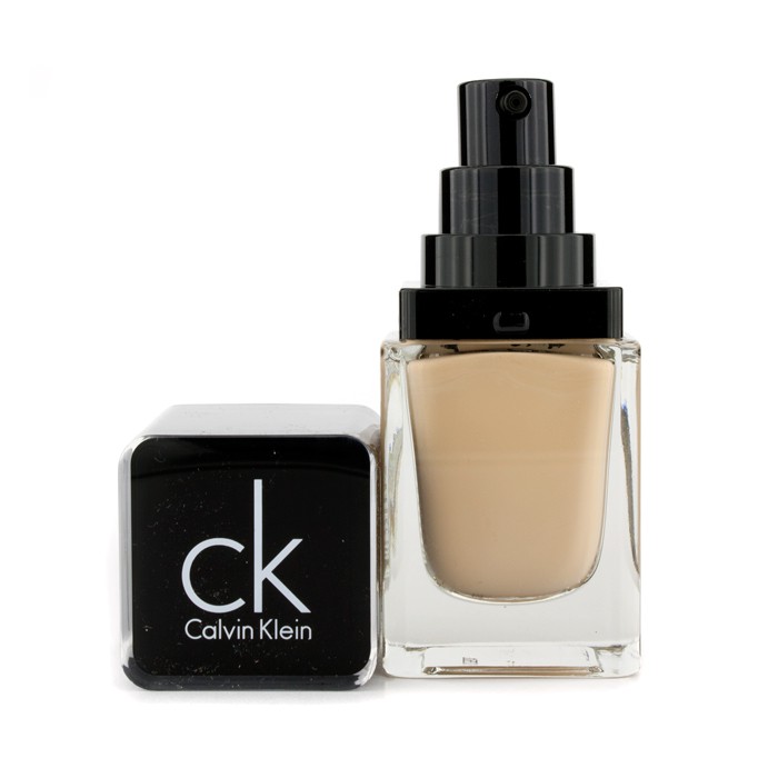 Calvin Klein Infinite Hydration Base de Maquillaje Hidratante 29.6ml/1ozProduct Thumbnail