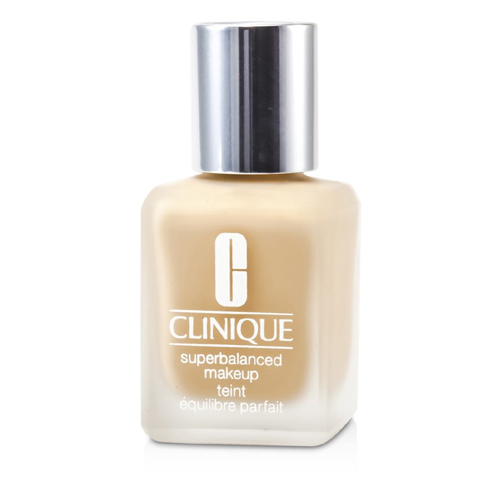Clinique Superbalanced MakeUp – Hydratačný mejkap bez oleja – No. 63 Fresh Beige 30ml/1ozProduct Thumbnail
