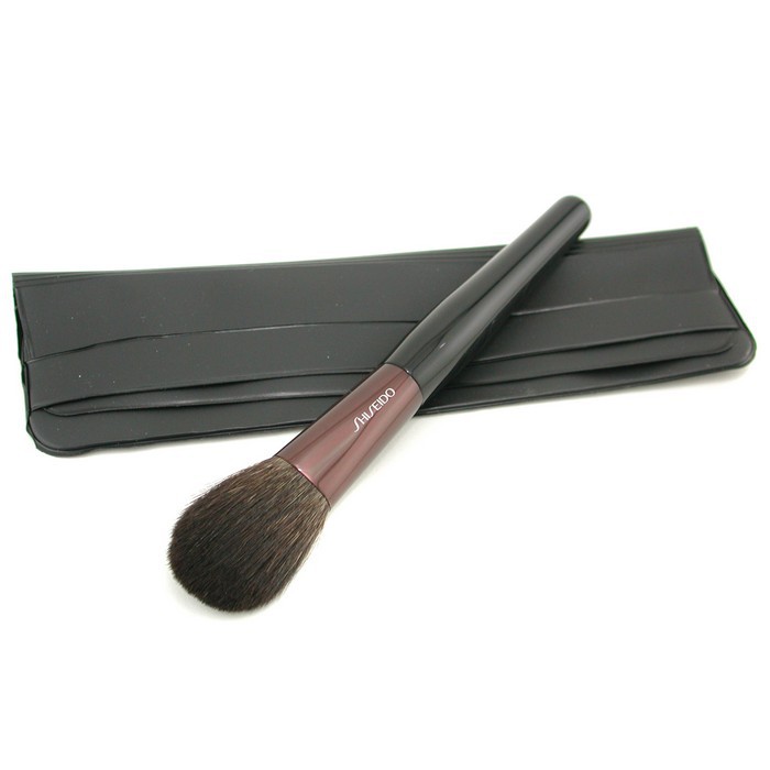 Shiseido The Makeup Blush Brush Picture ColorProduct Thumbnail