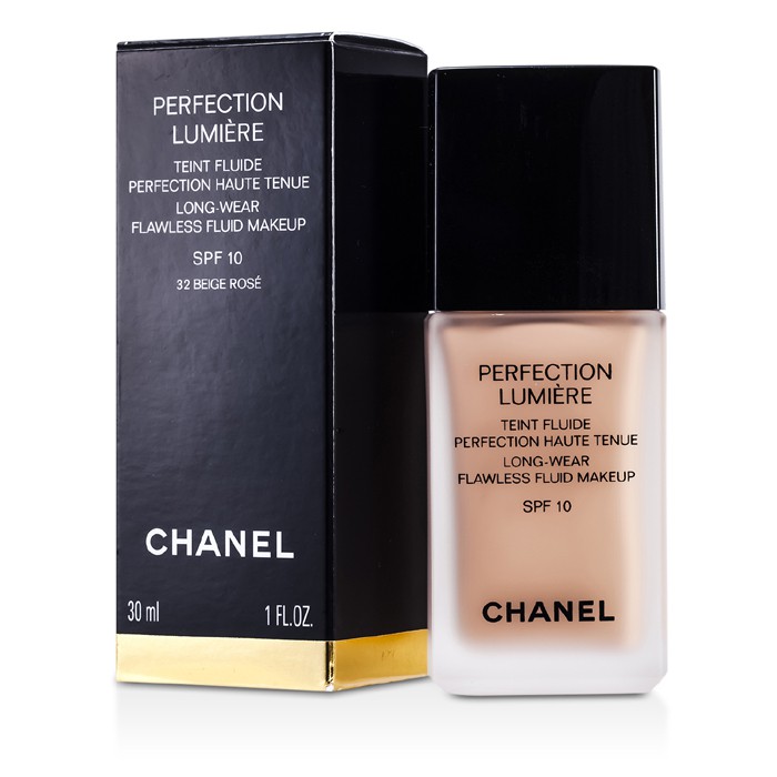 Chanel Base Perfection Lumiere Long Wear Flawless Fluid Make Up SPF 10 30ml/1ozProduct Thumbnail