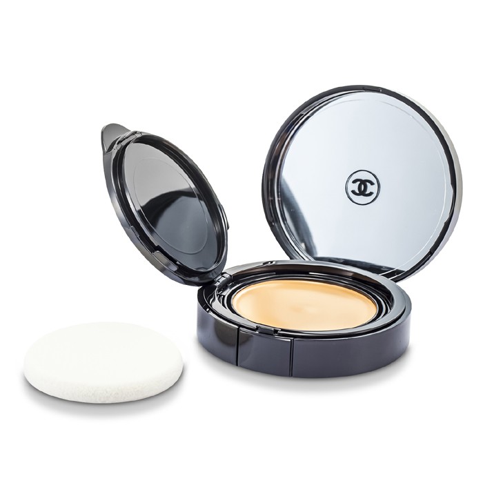 Chanel Vitalumiere Aqua Fresh And Hydrating Cream Compact MakeUp Alas Bedak SPF 15 12g/0.42ozProduct Thumbnail