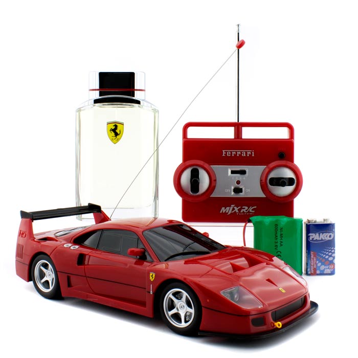Ferrari Ferrari Scuderia Superfast kazetka: toaletná voda s rozprašovačom 125ml/4.2oz + Ferrari F40 Radiocontrolled 2pcsProduct Thumbnail