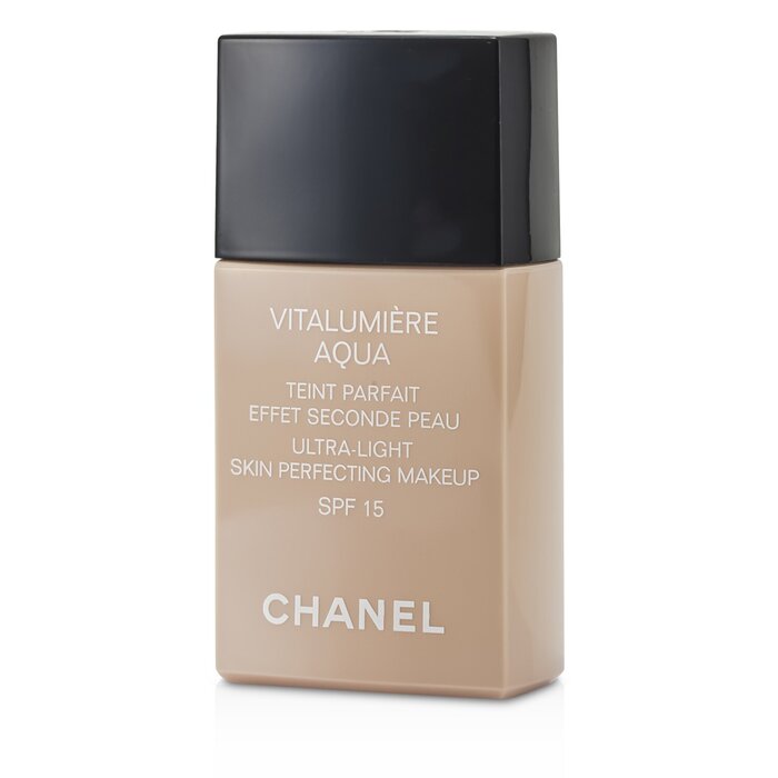 Chanel Vitalumiere Aqua Maquillaje Ultra Ligero Perfeccionante de Piel SPF 15 30ml/1ozProduct Thumbnail