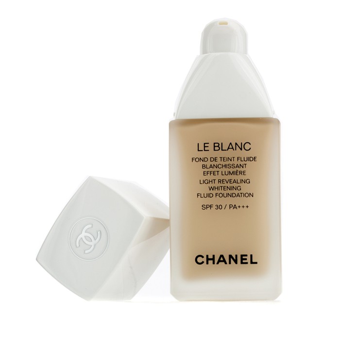 Chanel Le Blanc Λαμπερή Υγρή Βάση Μέικαπ Λεύκανσης με Δείκτη Προστασίας SPF 30 30ml/1ozProduct Thumbnail