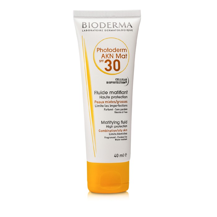 Bioderma Photoderm AKN Mat High Protection Matifying Fluid SPF30 (For Combination/Oily Skin) 40ml/1.33ozProduct Thumbnail