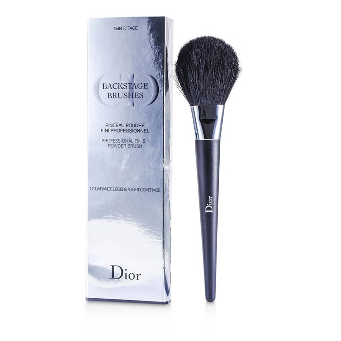 Christian Dior Backstage Brushes מברשת פאונדיישן פודרה לגימור מקצועי (כיסוי קל) Picture ColorProduct Thumbnail