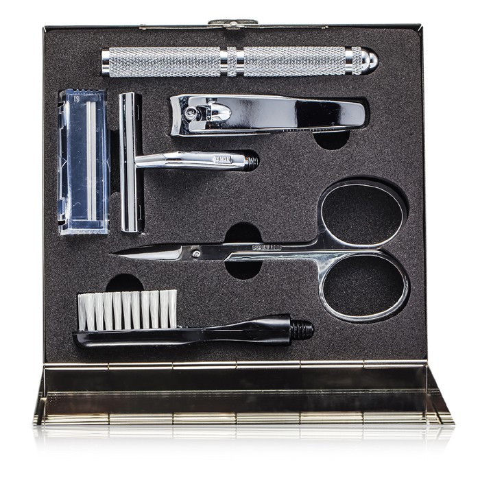 Razor MD The Well Mannered Groom Kit: Razor + Grooming Scissors + Nail Clipper + Brush + Box 4pcs+1boxProduct Thumbnail