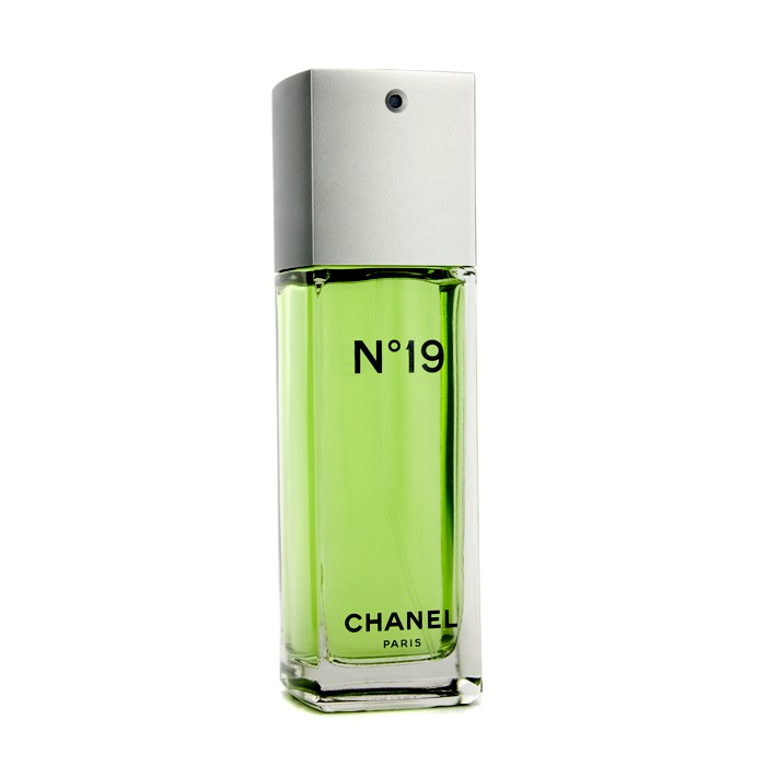 Chanel No.19 Eau De Toilette Semprot Tidak Dapat Diisi Ulang 100ml/3.3ozProduct Thumbnail
