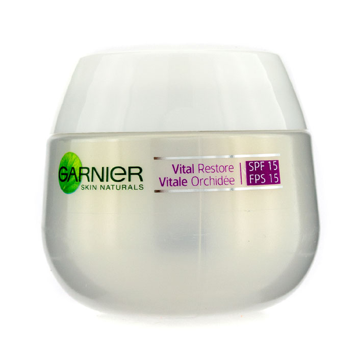 Garnier Skin Naturals Vital Restore SPF 15 Obnovujúci krém pre kompletnú revitalizáciu pleti (pre zrelú pleť) 50ml/1.7ozProduct Thumbnail