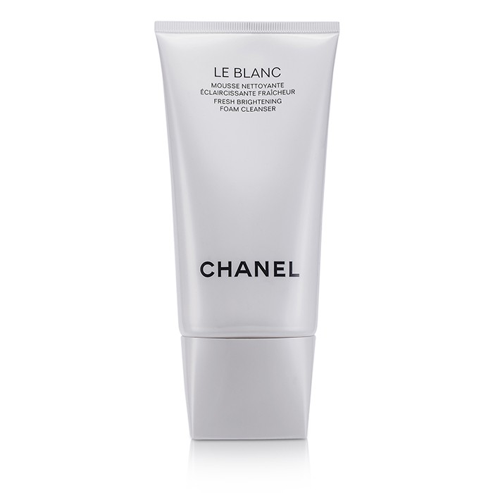 Chanel Le Blanc Anında İşıqlandırıcı Yağ Gəl Makiyaj Təmizləyici 150ml/5ozProduct Thumbnail