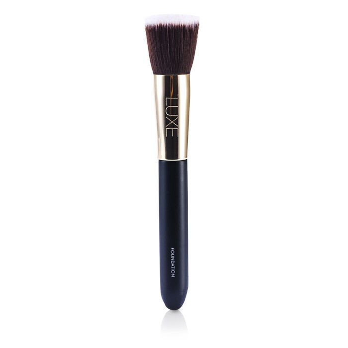 GloMinerals Luxe Foundation Brush Picture ColorProduct Thumbnail
