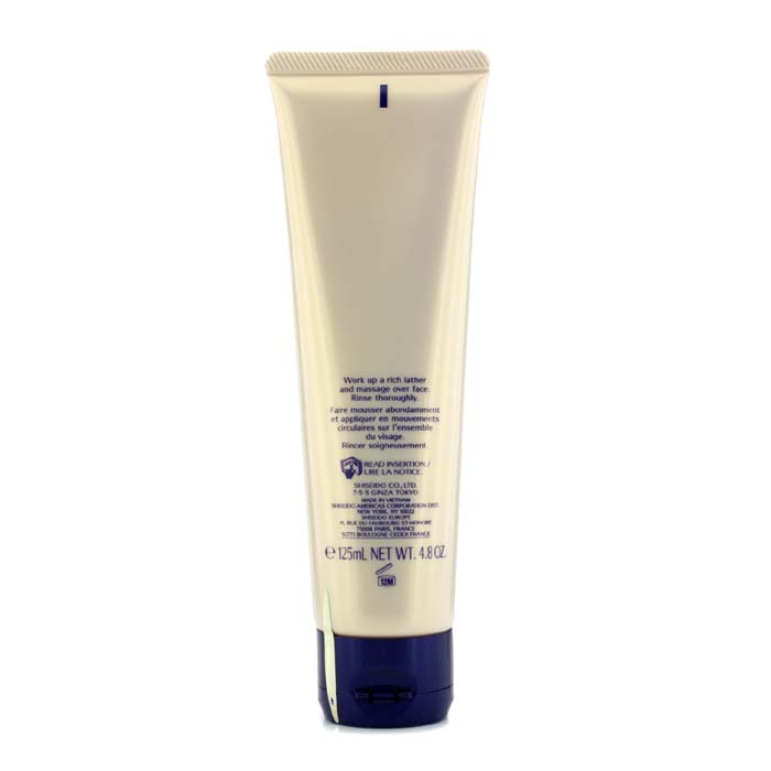 Shiseido Oczyszczająca pianka do twarzy Vital-Perfection Treatment Cleansing Foam 125ml/4.8ozProduct Thumbnail