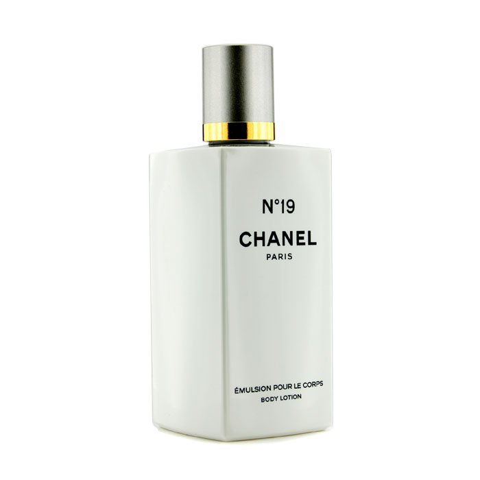 Chanel No.19 Body Lotion (Made in USA) 200ml/6.8ozProduct Thumbnail