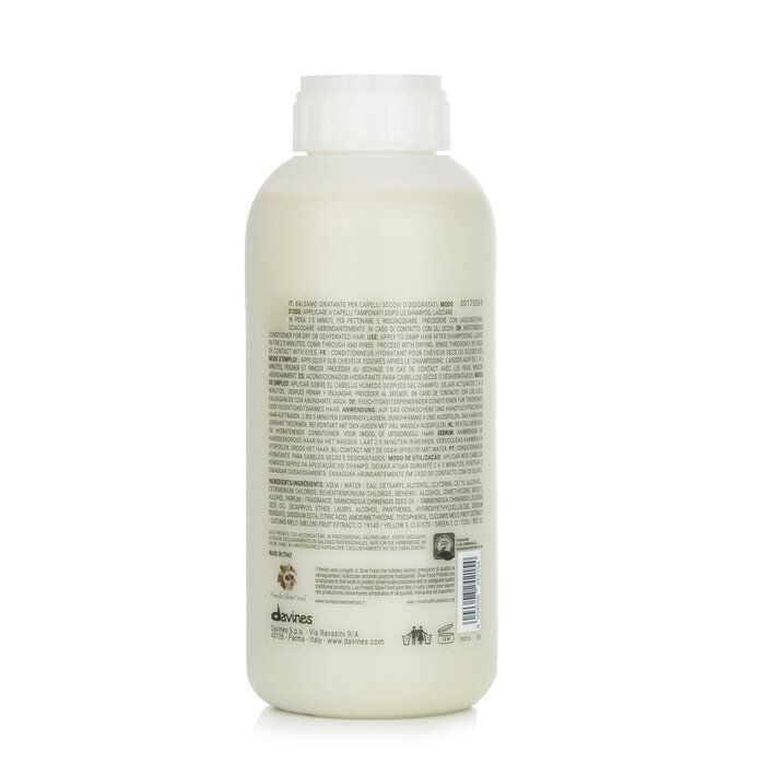 Davines Momo Moisturizing Conditioner (For Dry or Dehydrated Hair) 1000ml/33.8ozProduct Thumbnail