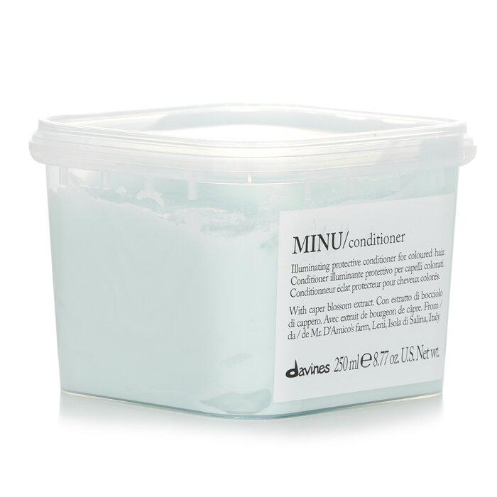 Davines Minu Conditioner Illuminating Protective Conditioner (For Coloured Hair) 250ml/8.45ozProduct Thumbnail