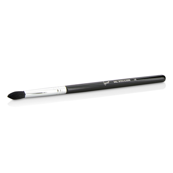 Sigma Beauty E45 Small Tapered Blending Brush Product Thumbnail