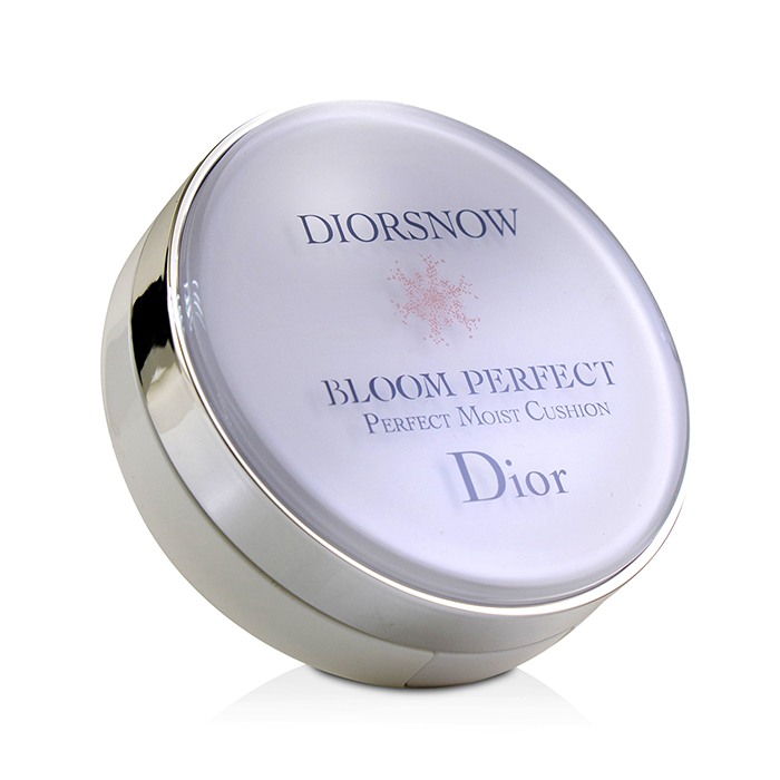 Christian Dior Bloom Perfect Brightening Perfect Moist Cushion SPF 50 med ekstra refill 2x15g/0.5ozProduct Thumbnail