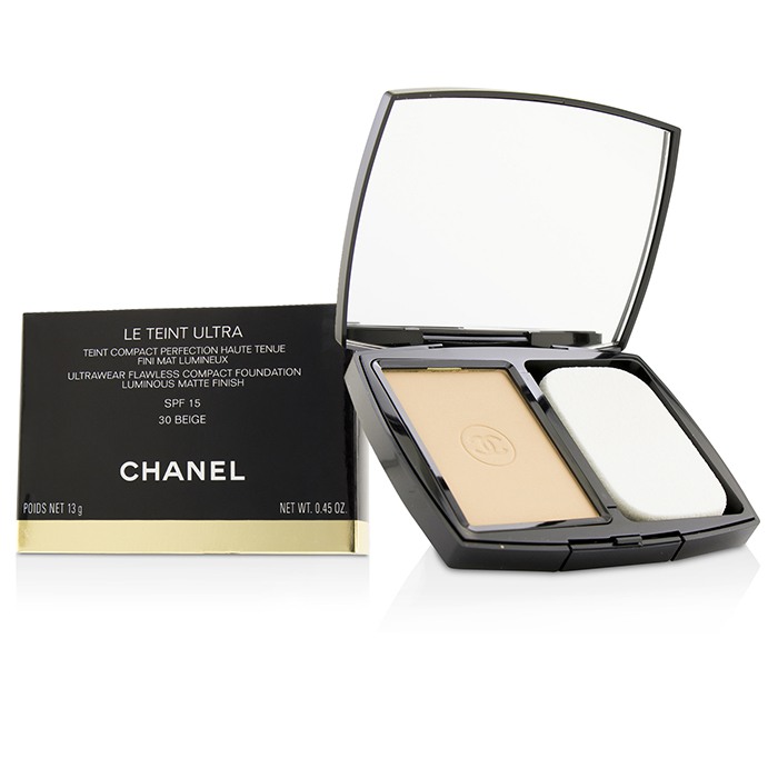 Chanel Le Teint Ultra Ultrawear Base Luminosa Compacta Perfecta de Acabado Mate SPF15 13g/0.45ozProduct Thumbnail