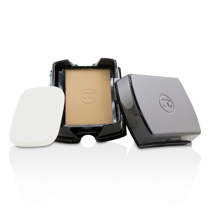 Chanel Le Teint Ultra Ultrawear Flawless Compact Foundation Luminous Matte Finish SPF15 Refill 13g/0.45ozProduct Thumbnail