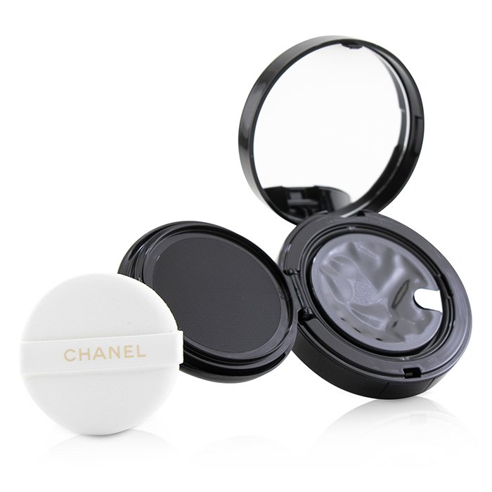 Chanel Vitalumiere Glow Luminous Touch Foundation Hydration And Comfort SPF 15 14g/0.49ozProduct Thumbnail