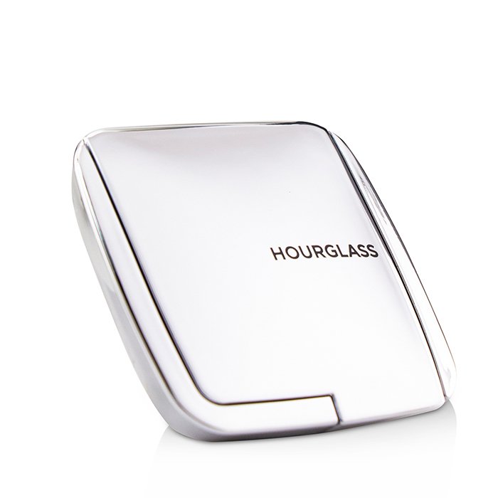 HourGlass Ambient Strobe Polvo Iluminante 4.6g/0.16ozProduct Thumbnail