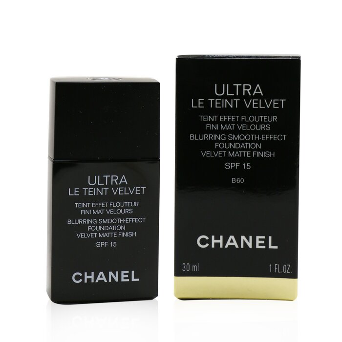 Chanel Ultra Le Teint Velvet Blurring Smooth Effect Foundation SPF 15 30ml/1ozProduct Thumbnail