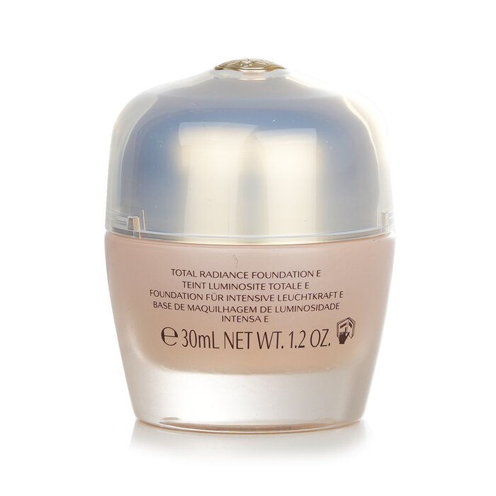 Shiseido Future Solution LX Total Radiance Foundation SPF15 פאונדיישן 30ml/1.2ozProduct Thumbnail