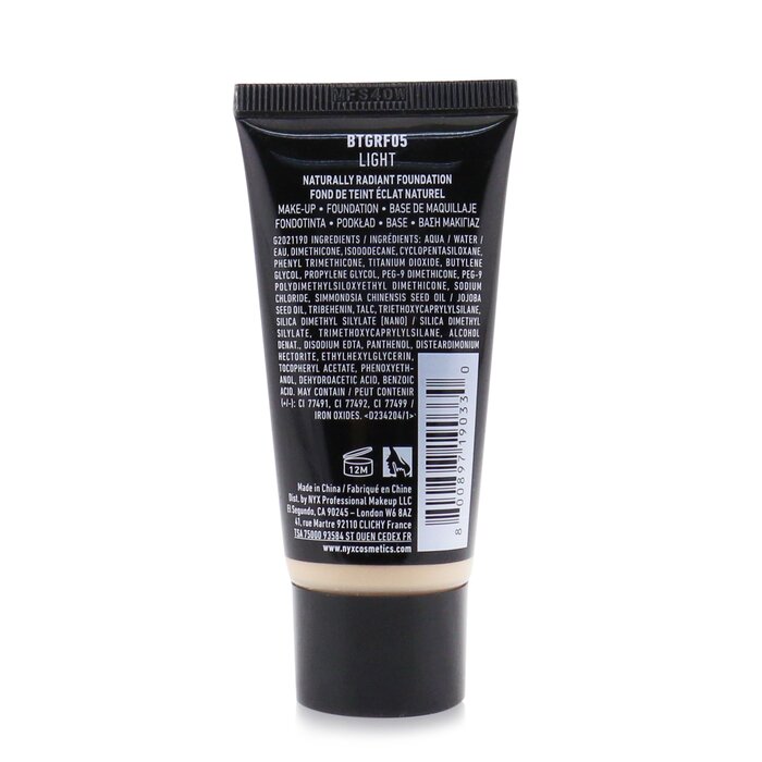 NYX Born To Glow! Naturally Radiant Foundation פאונדיישן 30ml/1.01ozProduct Thumbnail