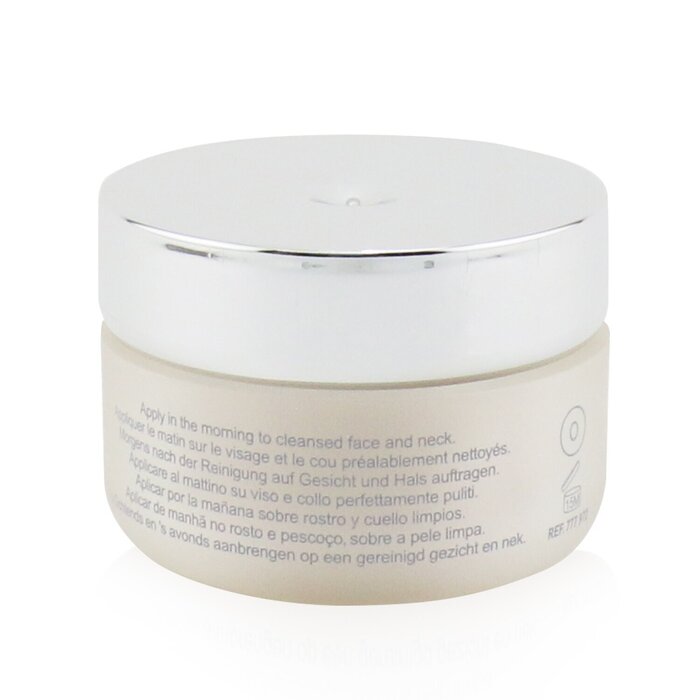 Lancaster Total Age Correction Complete Anti-Aging Light Cream SPF 15 - Normal / Conbination Skin (Box Slightly Damaged) 50ml/1.7ozProduct Thumbnail