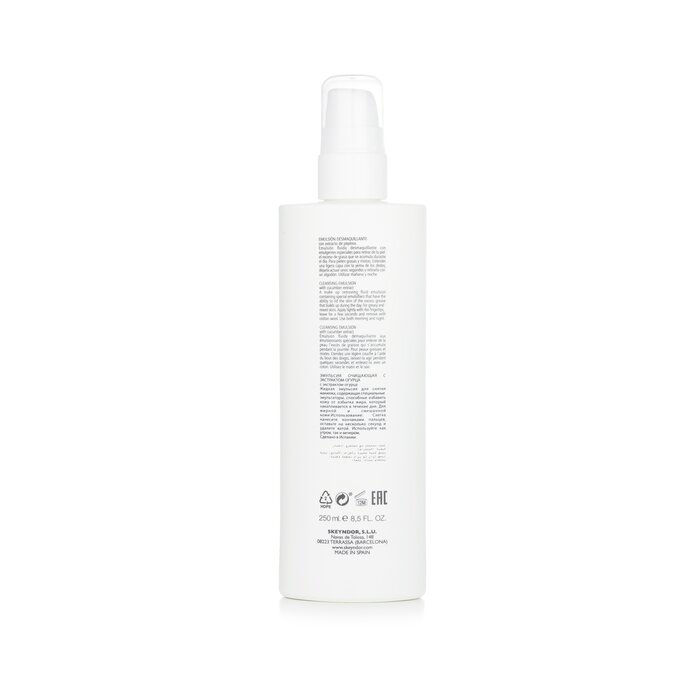 SKEYNDOR Essential Cleansing Emulsion With Cucumber Extract (For Greasy & Mixed Skin) 250ml/8.5ozProduct Thumbnail