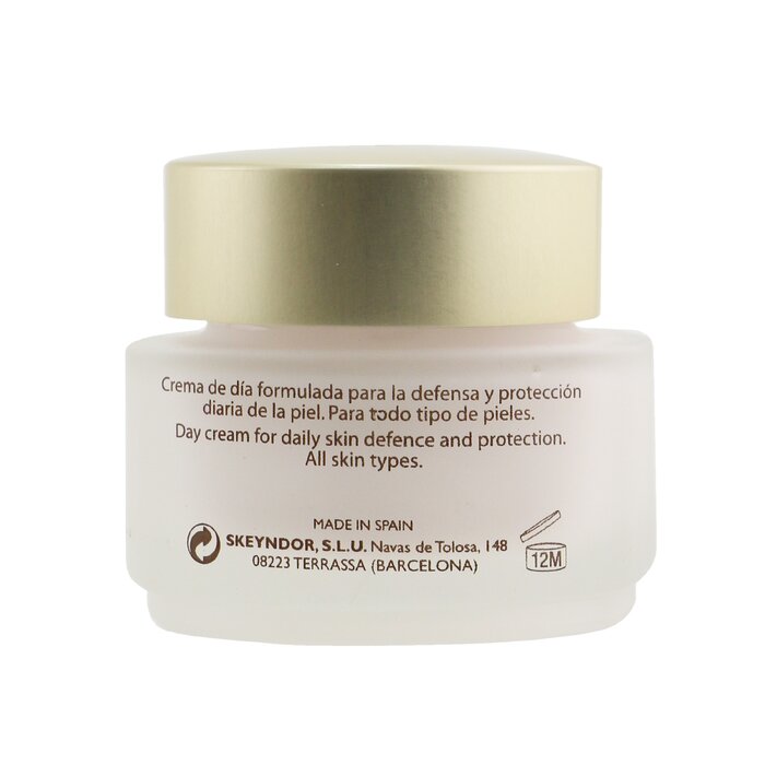 SKEYNDOR Natural Defence Daily Protection Cream SPF 8 (για όλους τους τύπους δέρματος) 50ml/1.7ozProduct Thumbnail