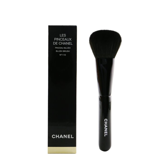 Chanel Les Pinceaux De Chanel Blush Brush N°110 Picture ColorProduct Thumbnail
