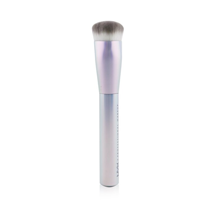 NYX Holographic Halo Sculpting Buffing Brush Product Thumbnail
